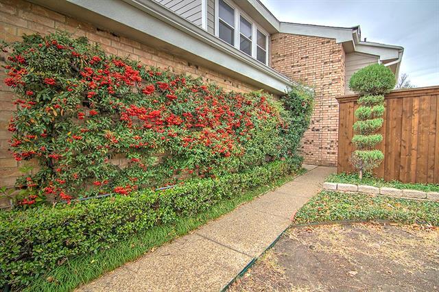 Building Photo - 2106 Willowgate Ln