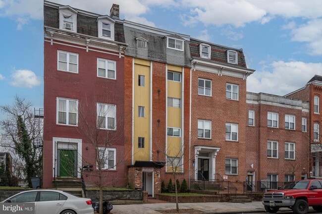 Building Photo - 1911 W Baltimore St