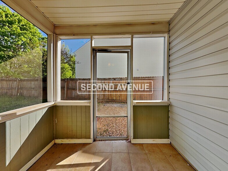 Building Photo - 208 Ilex Dr
