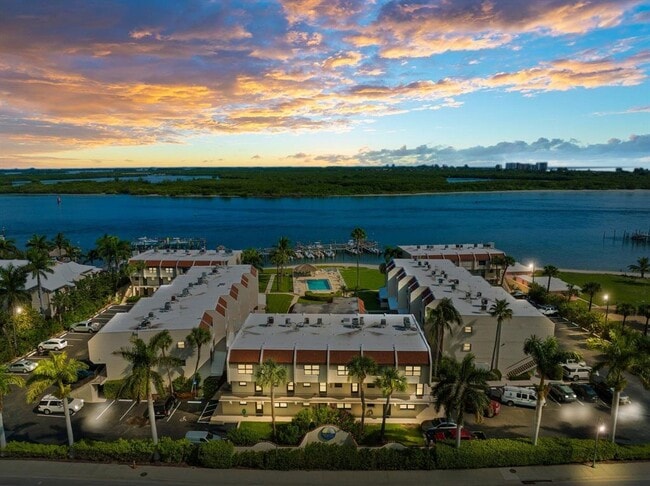 Building Photo - 1300 Seaway Dr