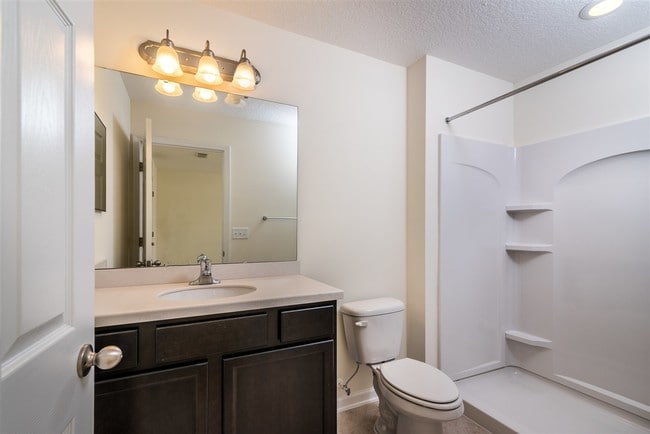 Building Photo - 129 Moultrie Village Ln