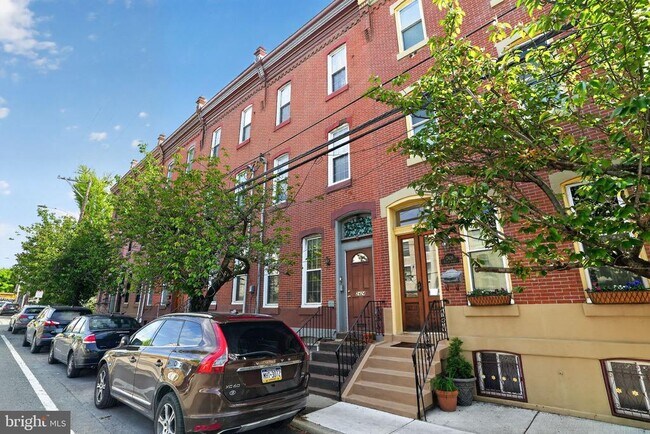 Building Photo - 2424 Poplar St