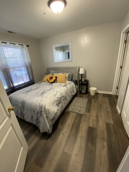 First level bedroom - 1785 Sea Pine Cir