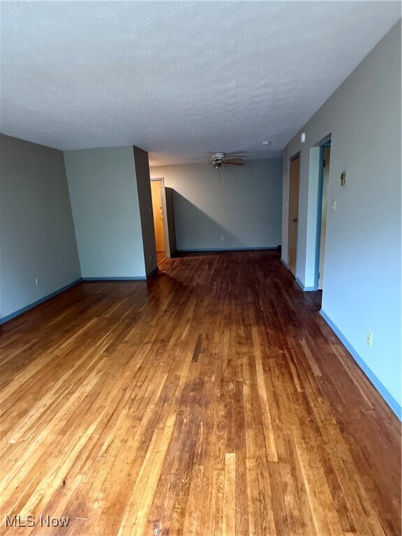 Primary Photo - 1019 Maple Ave