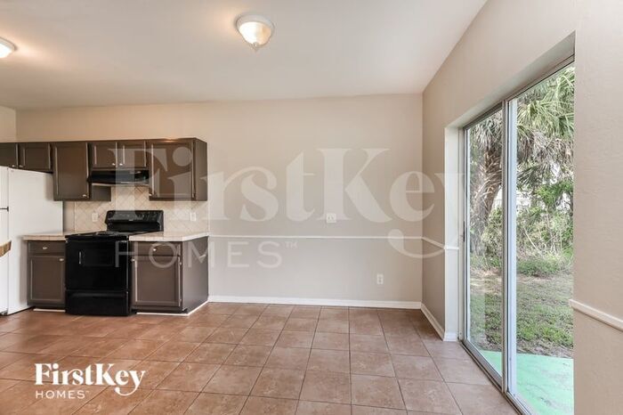 Building Photo - 1700 Atwater Dr