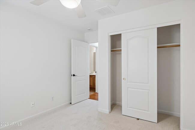 Building Photo - 4719 E Amber Sun Dr