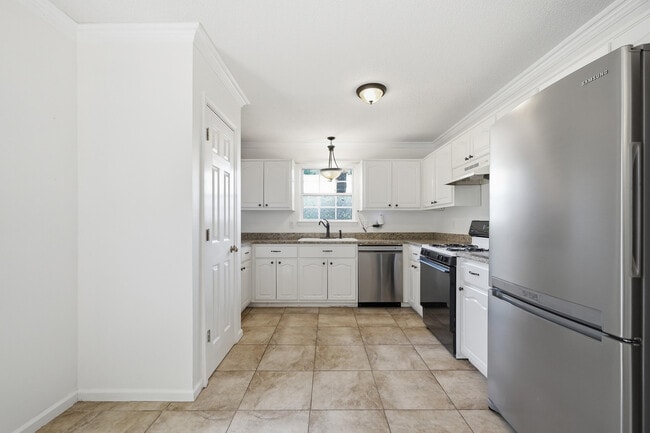Building Photo - 357 Timber Wind Dr