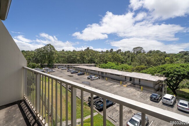 Building Photo - $2,600 / 2br - 2 Bed 1 Bath Condo In Valleyview Melemanu