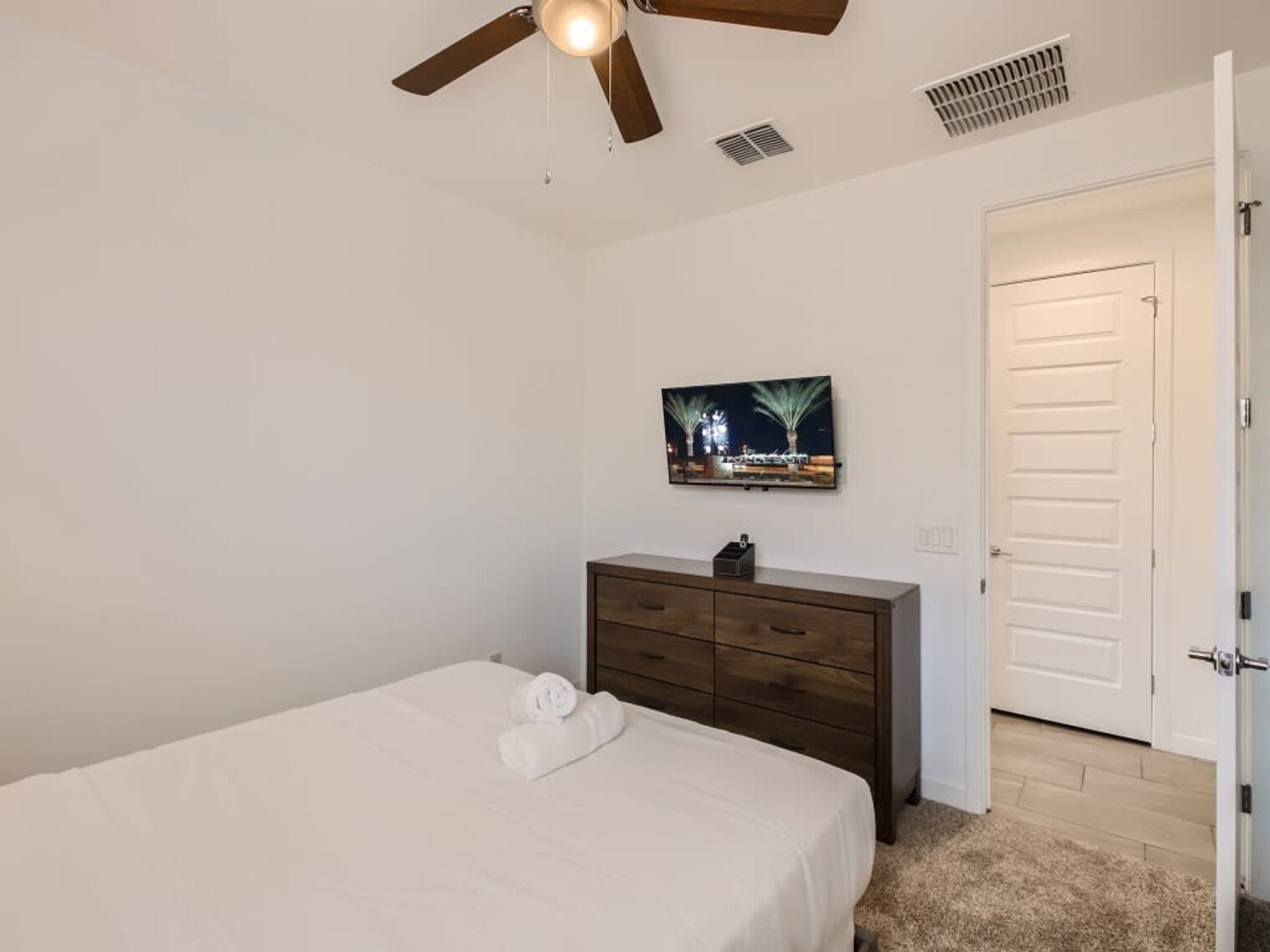 Building Photo - 9417 W Atlantis Wy