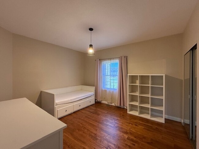 Building Photo - Maroa-Forsyth Ranch For Rent!