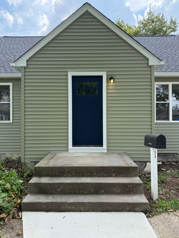 Building Photo - 518 Tatum St