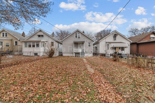 Building Photo - 4152 Wilmington Ave