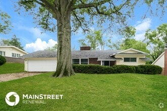 Building Photo - 37 Montauk Dr