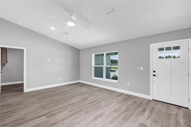 Building Photo - 9679 SE 157th Ln