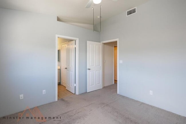 Building Photo - 91-1081 Kaileolea Drive - 2E4