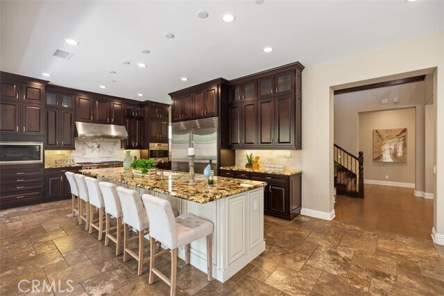 Building Photo - 57 Gainsboro