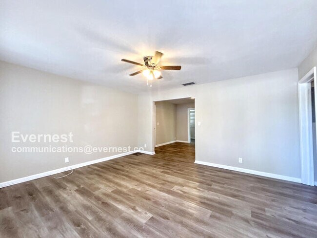 Building Photo - 6657 Blackwood Dr