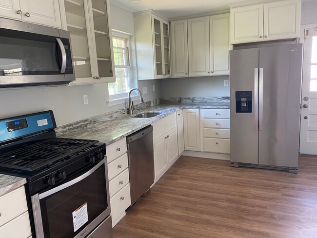 Primary Photo - 61 Herrington Dr