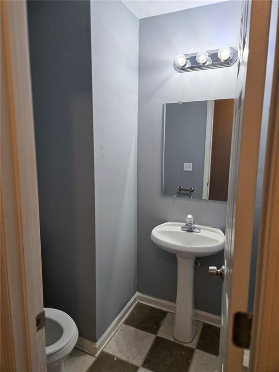 Building Photo - 830 Melrose Park Pl NW