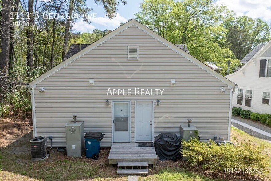 Building Photo - 1111 Georgia Ave