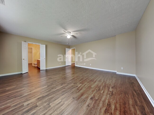 Building Photo - 8736 Gingerwood Ct