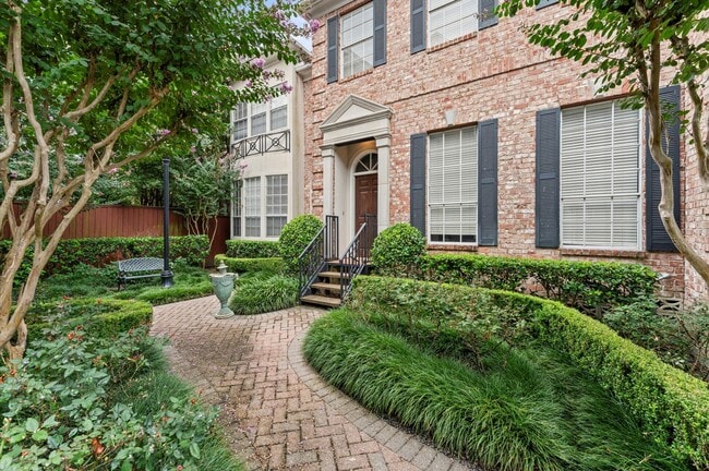 Building Photo - 6839 Staffordshire Blvd