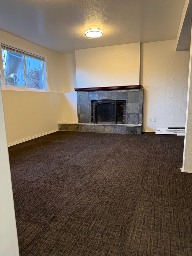 Building Photo - 8705 SW Seminole Trail