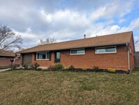 Building Photo - Renovated 3 Bed / 1.5 Bath in Huber Heights