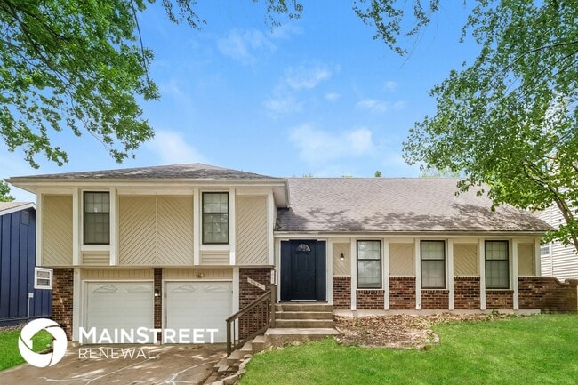 Building Photo - 1605 SW 22nd St