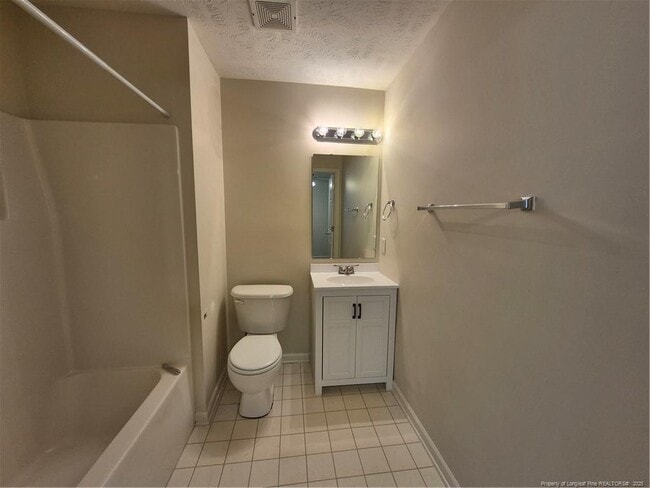 Building Photo - 141 Wading Creek Ln