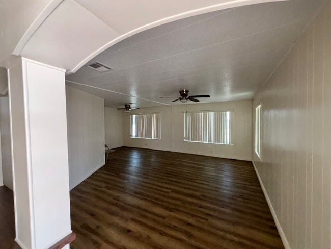 Building Photo - 1510 Orilla Ln