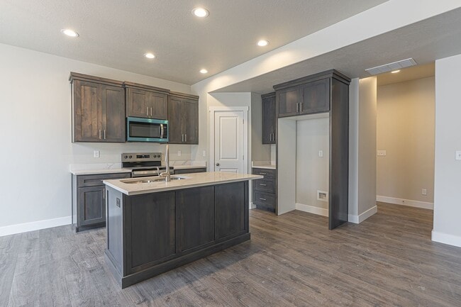 Building Photo - 2205 S 1120 W