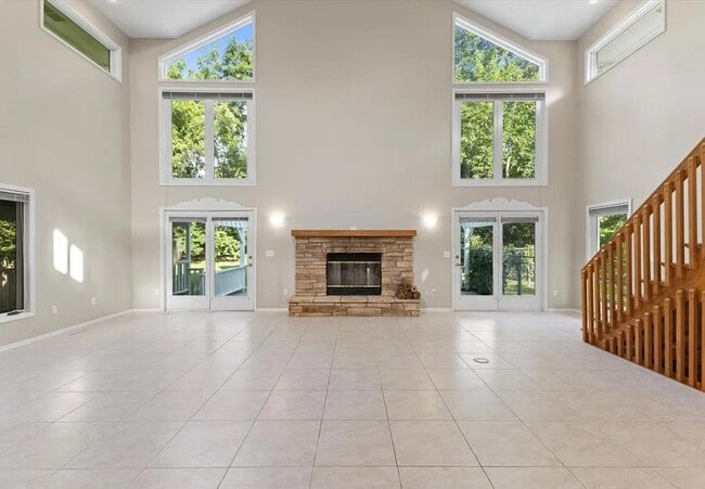 Primary Photo - 2801 Druid Hill Dr