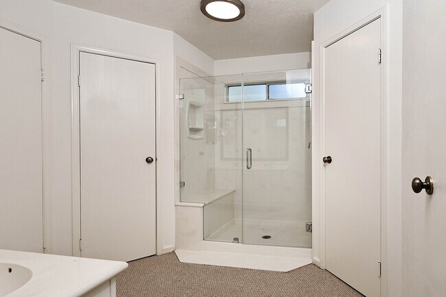 Building Photo - 35 Berryfrost Ln