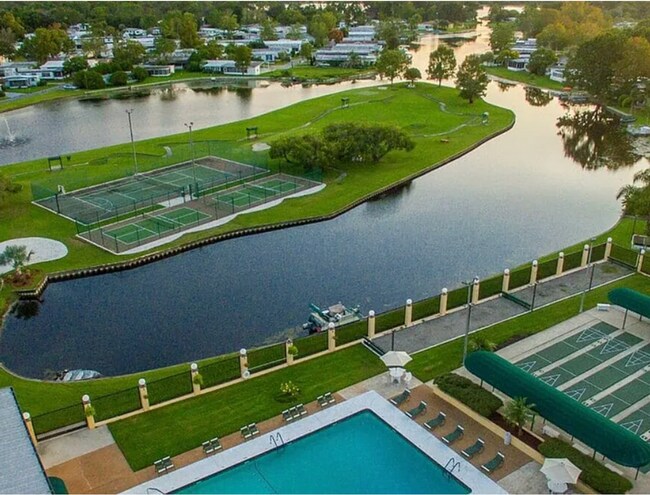 Building Photo - Cozy 1 bedroom furnished in Resort Style Community