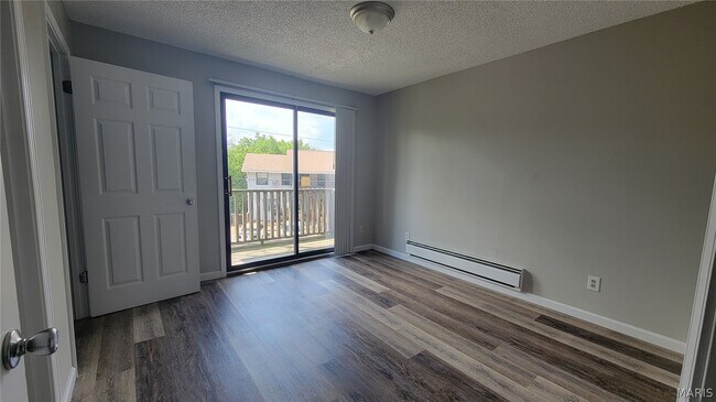 Building Photo - 1731 Bridleton Woods Dr