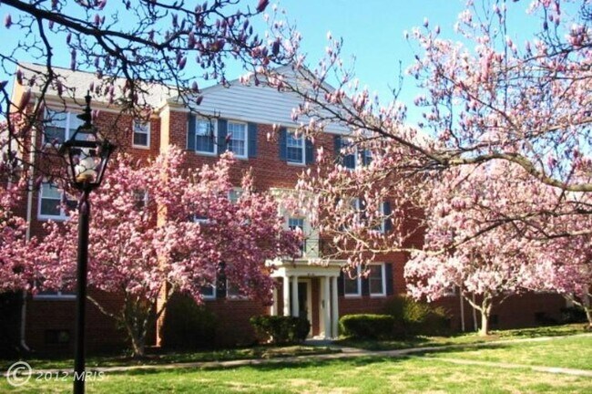 Exterior - 6731 W Wakefield Dr