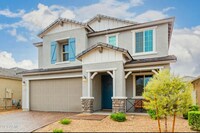 Building Photo - 2437 E Alta Vista Rd