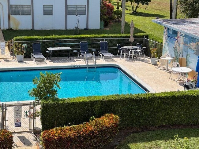 Building Photo - 5501 NW 2nd Ave