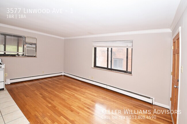 Building Photo - 3577 Linwood Ave