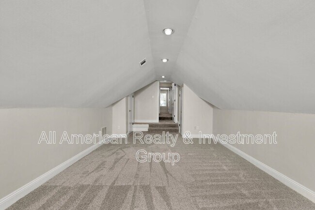 Building Photo - 1467 Oakmont Pl