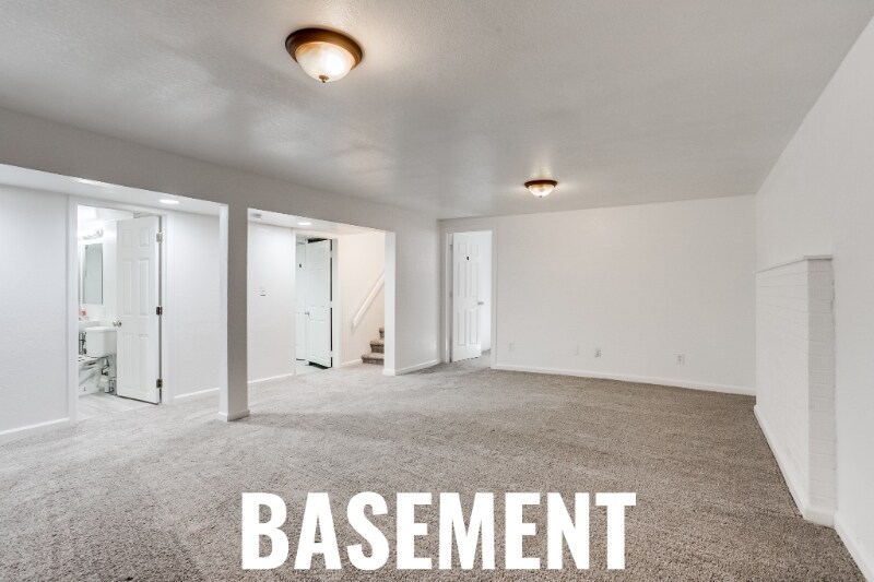 Building Photo - 7101 Wolff St