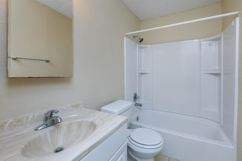 Building Photo - 5901 S Dale Mabry Hwy