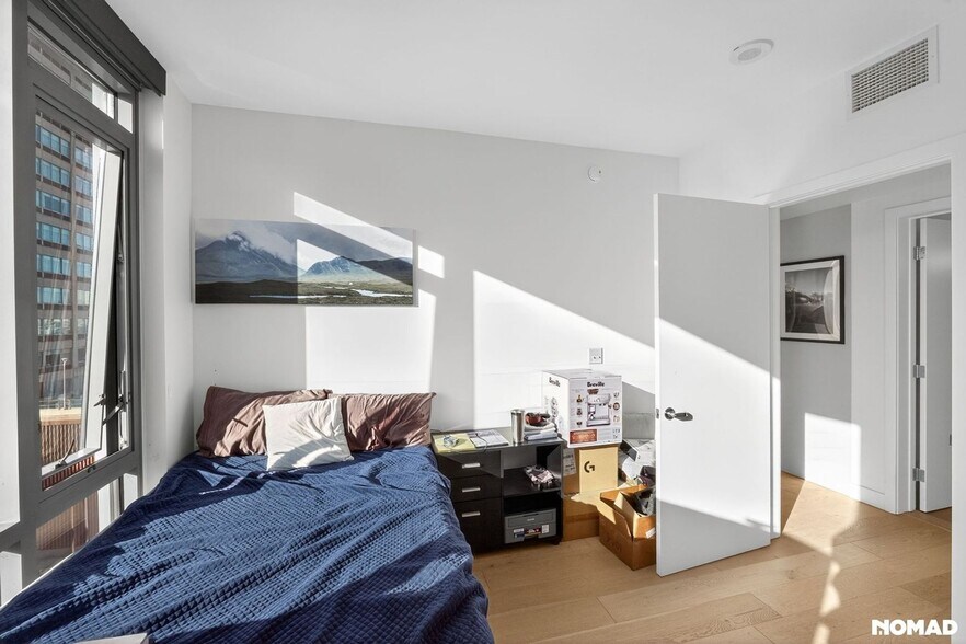 Building Photo - 1545 Pine St