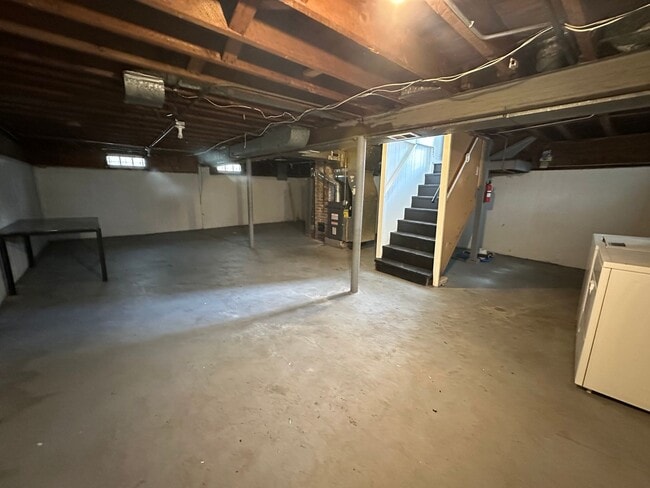 Building Photo - FREE APPLICATION!! Beautiful 4 bedroom house in great Dolton neighborhood w/ Huge Back Yard!