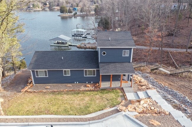 Building Photo - 12147 Pebble Point Rd