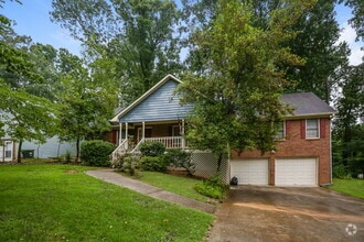 Building Photo - 2699 Barcelona Dr SW