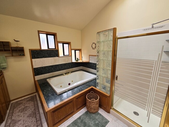 Building Photo - Furnished 1-bedroom Pine Hill home!