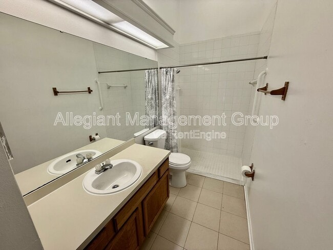 Building Photo - 2900 Risser Ave