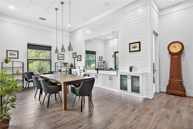 Building Photo - 12289 Alamansa Ln